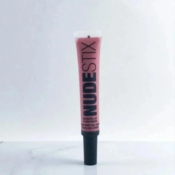 Nudestix Magnetic Lip Plush Paints - Picture 1 of 1